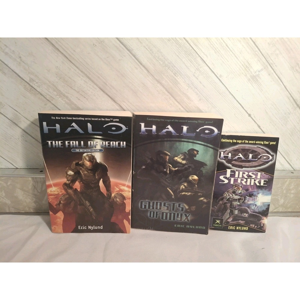 Halo Paperback Book Lot of 3 The Fall Of Reach Ghosts Of Onyx, First Strike NICE